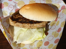 かんしょ豚バーガー　300円